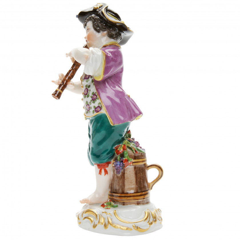 Porcelain figure "Gardener boy with flute"