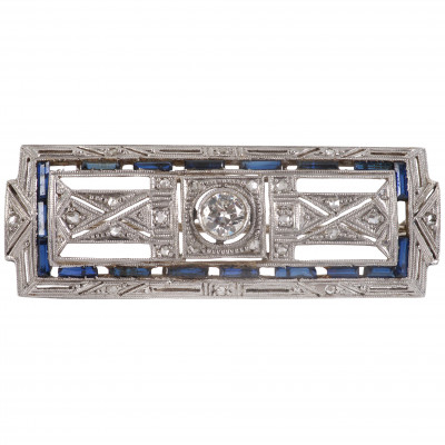 Platinum brooch with sapphires and diamonds