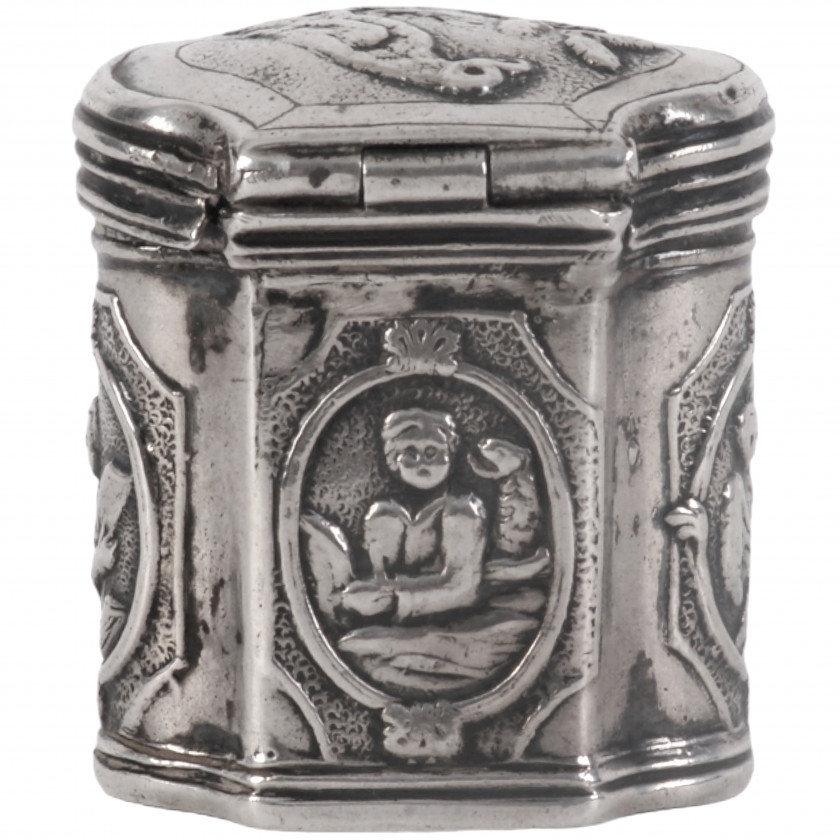 Silver scent box with images of the four Evangelists