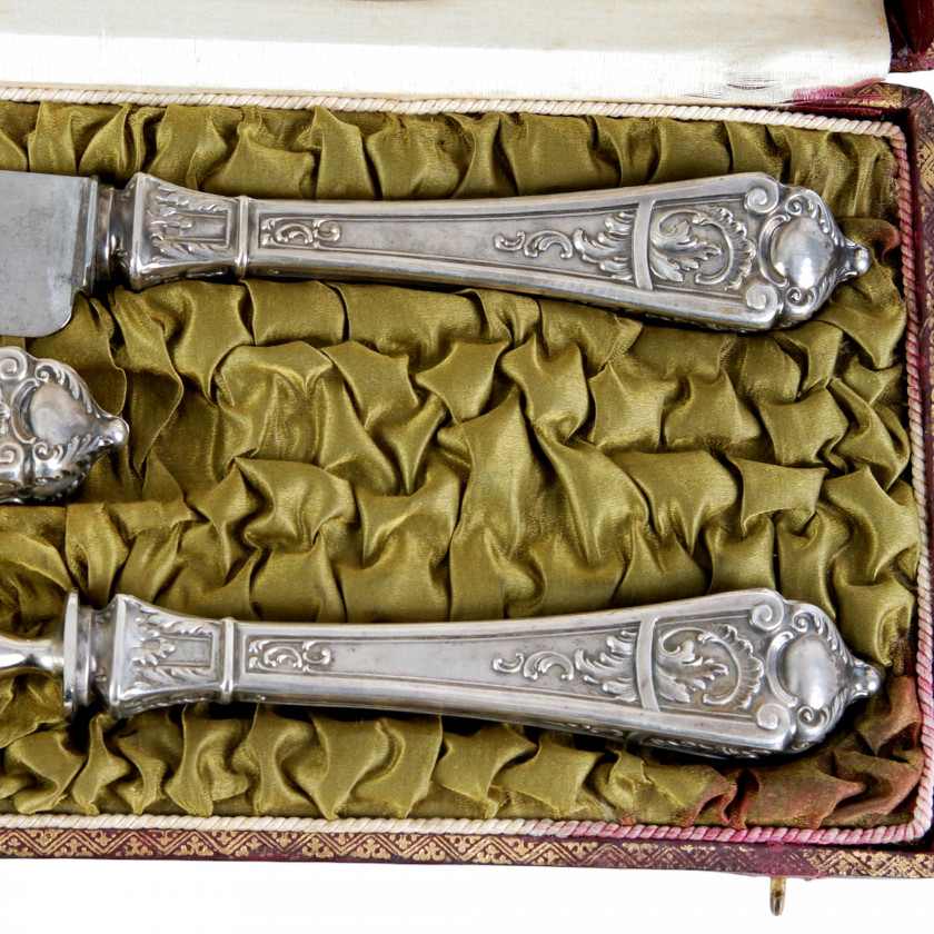 Silver three-piece carving set