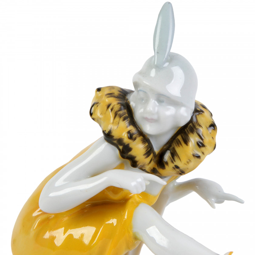 Фарфоровая фигура "Танцовщица"