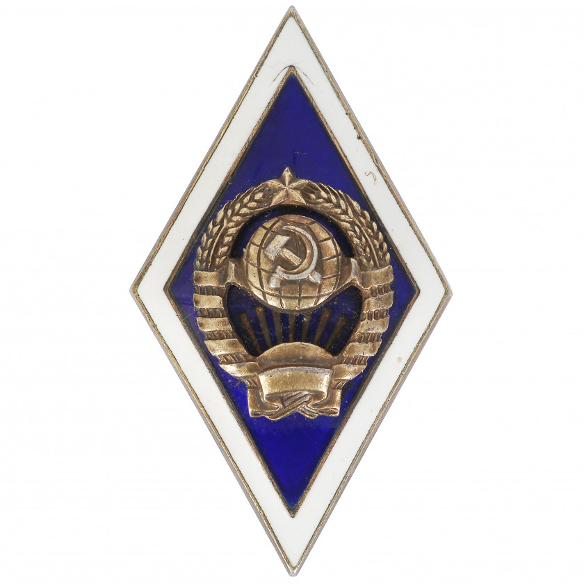 Badge "For graduation from the State University of the USSR"