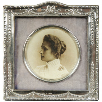 Silver photo frame