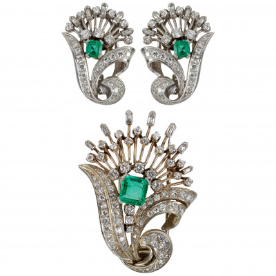 Gold earrings and brooch with emeralds and di...