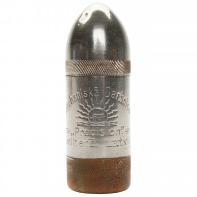 Lighter in the form of artillery shell 