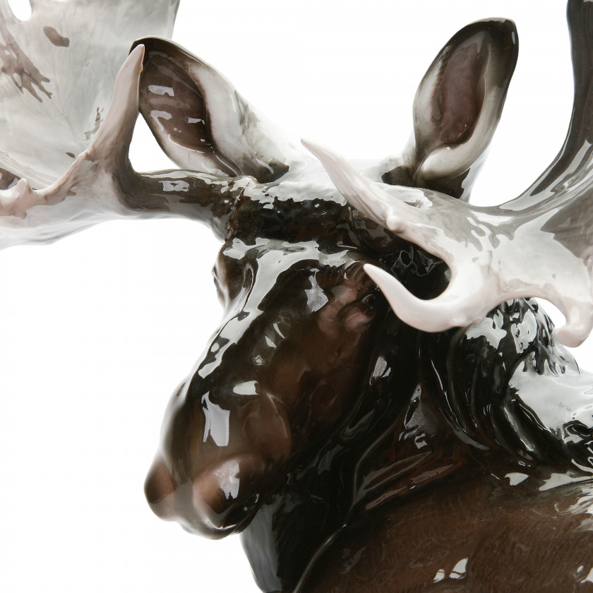 Porcelain figure "Lying moose"