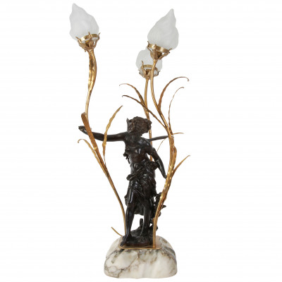 Lamp with Psyche figure